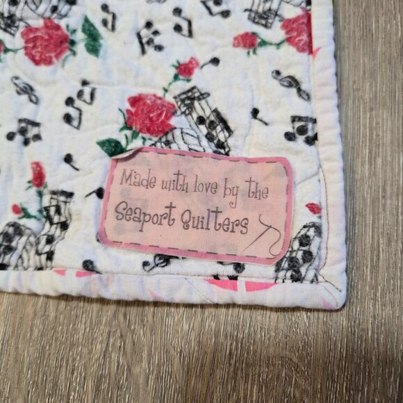 Handmade Patchwork Lap Quilt Homemade 50"x35" Multicolor Fall Colors Music Notes - Picture 9 of 11